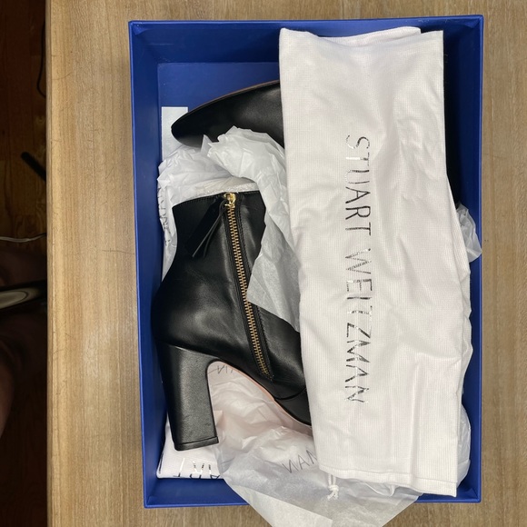Stuart Weitzman boots - Picture 15 of 16